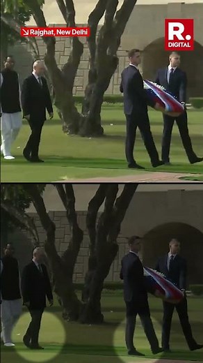 Putin and his Delegation Remove Shoes to Honor Mahatma Gandhi