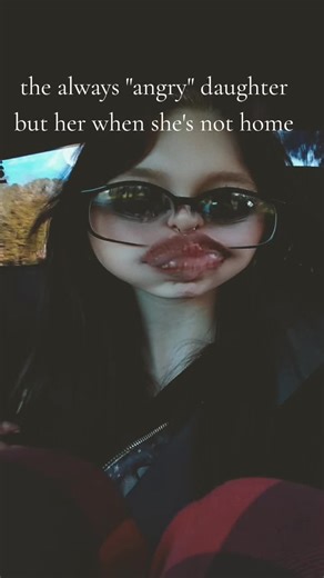 ༒SÁV༒ (@stormm_015)’s videos with she's not real - i don't like mirrors