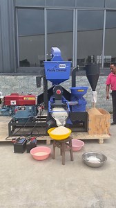 Sand, straw, and debris — all filtered out! The efficient all-in-one rice mill processes 600kg of paddy per hour.#ricemill #machinery #farmer #ricemilling #agriculturalequipment | Small commercial rice huller