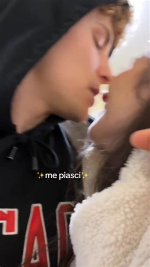 Maira Bella on Instagram: "31. Morning, . . . . #love, #instagood, #photooftheday, #art, and #fashion"