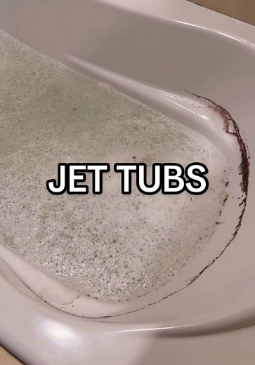 How to Effectively Clean a Jetted Tub
