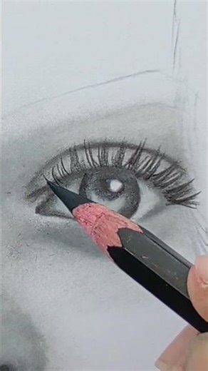 Drawing an Eye Step by Step ✨ #pencilportrsit #lifeisbutadream #portraitart