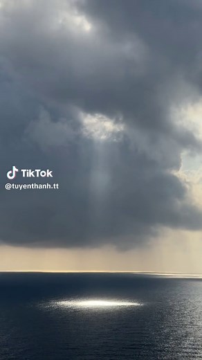 The Beauty of Nature: Sunrise Views and Sea Landscapes in Vietnam