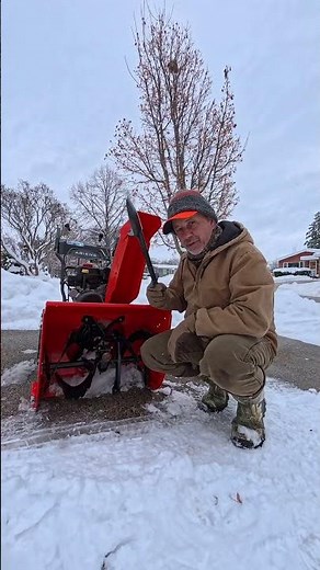 Did Your Snow Thrower Stop Throwing Snow? Clogged Chute or Broken Shear Pin FIX! #wisconsin