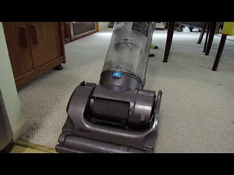 2007 Dyson DC17 Animal Absolute Bagless Upright Vacuum Cleaner