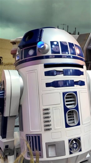 360K views · 654 reactions | Comic Con to fakt umí rozjet! 朗 Setkávání, kostýmy, výzdoba... byla to jízda! A kdo je tvoje nejoblíbenější postava z Disney+? | Disney+ | Facebook