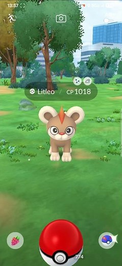 Pokémon GO - Catching a Shiny Litleo