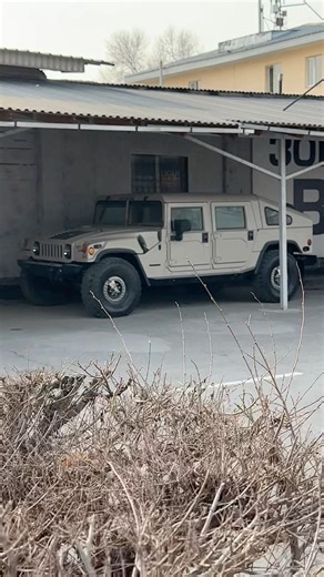 M998 Humvee