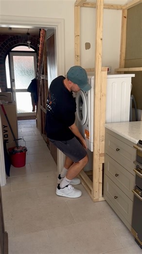 Hiding the washing machine in a raised cabinet ✅ see YouTube for the full project #diy #homerenovation #washingmachine #UKHomes #HomeImprovement | Scott DIY