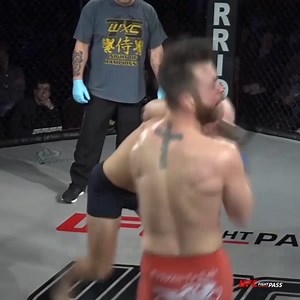 Justin Jaynes ends the bout with huge punches and wins WXC gold! #UFCVegas6 Watch more WXC prospects | https://bit.ly/3abHheu | UFC Fight Pass