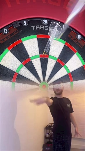 Littler Gen 1's Impressive 180 in Darts