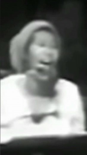 Aretha Franklin's 🔥 Soul-Stirring 'Dr. Feelgood' Live at Fillmore West (1971)​