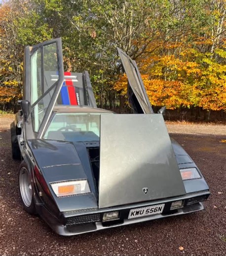 From doors-up drama… to wheel alignment… to a full red-carpet return. 😂🔥 This Lambo-style kitcar doesn’t do anything quietly! We don’t just build kitcars here at Raptor - we FIX them too. So if your kit car is acting like a diva, get in touch! I’m sure we can help! #RaptorSportsCars #kitcar #lambo #wheelalignment #dramaqueen #ScottishKitcarCentre #scotland | Raptor Sports Cars