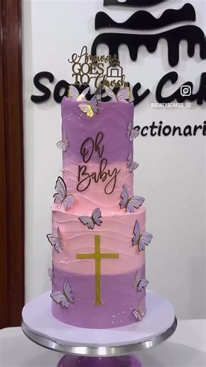 Baby Christening cake 💕💕 #viraltiktok #cakesinportharcourt #bestcakes #soneyscakesandconfect #viral