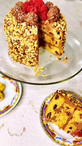 21K views · 439 reactions | This Panettone layer cake will look STUNNING on your Christmas dessert table!  Let me know if you want the recipe!  | Cooking with Nonna | Facebook
