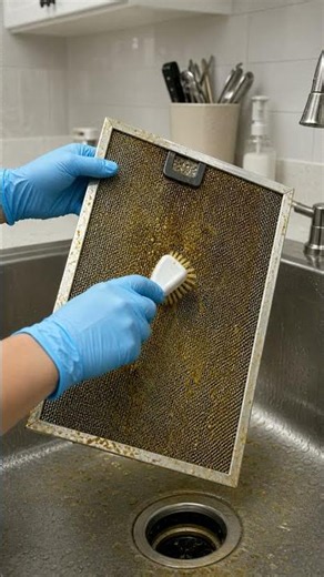 How to clean a greasy range hood filter #fixitwithfrank #cleaning
