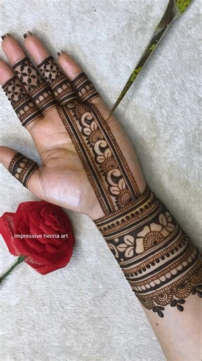 Beautiful Front Hand Mehndi Design ! #mehndi #henna #mehndidesign #shorts