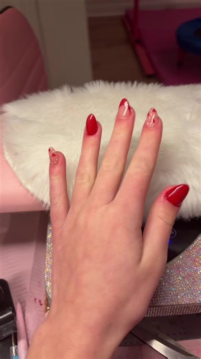 First time trying acrylics!! Let me know any tips and things I can improve on! ✨ #beginnernailtech #acrylicnails #fouryoupage #fyp #domynailswithme