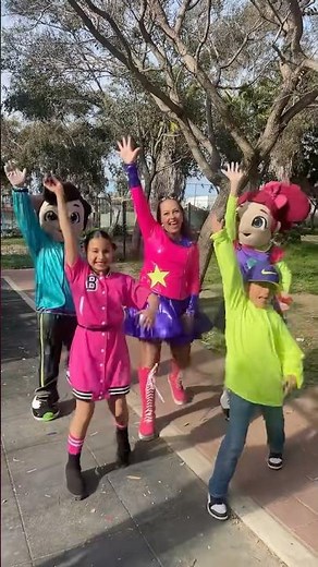Todo el 🌎 está feliz 😀 #niños #musicainfantil