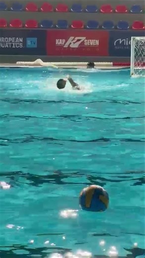 Crawl Training with Paddles Mihai’s 50m Speed Sets