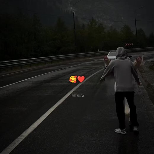 Llegaste Tú: La Canción de Amor de Romeo Santos