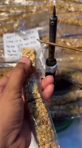 This is how to glue plastic food packaging#shorts