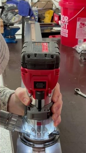 Milwaukee Router in action #woodworking #milwaukeetools #shortvideo