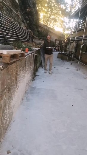 Overview of Scaffold Structure in Construction Site