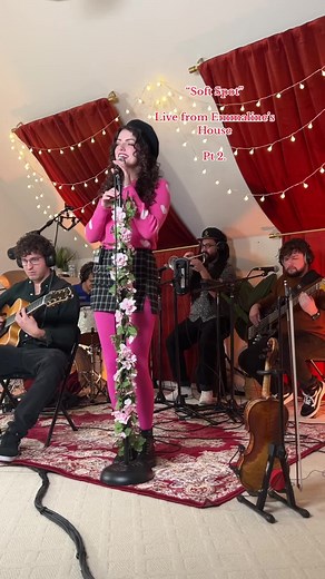 “Soft Spot” by Emmaline out now 💋💖 #womeninjazz #songwritersoftiktok #singing #acousticsoul #livevocals #livemusic #fyp #foryou