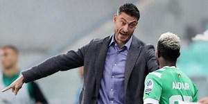 Albert Riera: "El entrenador es un chef que tiene que saber qué ingredientes tiene"
