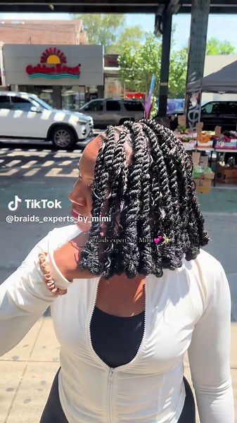 Classy girl 😍✨💕 bob for the winnn✨🤏🏾##braidsexpertsbymimi##bronxnewyork##fallhairinspo##bobtwist