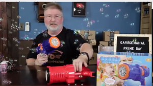 Amazon.com: Bubble Machine Gun with Bubble Solution:11.15fl.oz Rechargeable Bubble Maker with 5000+ Bubbles Per Min,Upgrade Automatic Bubble Blower,Leak-Proof Bubble Gun for Kids Toddlers Party(Red+Black) : Toys & Games