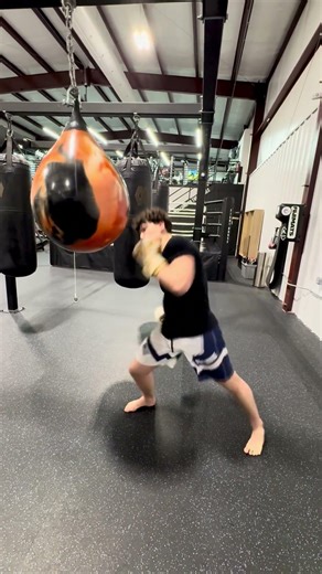 Working the aqua bag #fyp #mma #ufc #boxing #shorts