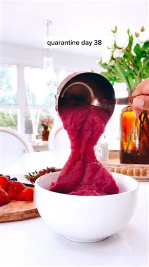 my fave days are smoothie bowl days day 38 of my... #Shorts #nabela