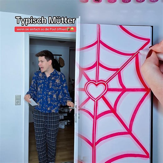 Öffnet eure Mutter auch immer einfach so die Post?😂🙏🏼ïñstà-itsofficialmarco