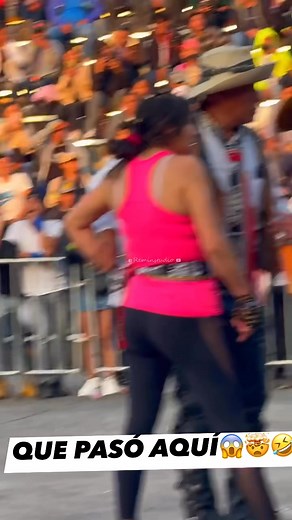 795K views · 5.1K reactions | Se fueron a las manos #fyp #takanakuy #fblifestyle #viral #Amazing #mexico #boxeo #ufc | REMIN Studio | Facebook