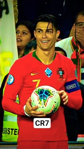 Ronaldo SUUUUBSCRIBE 😎🔥 Cristiano Ronaldo CR7 #ronaldo #football #viralvideo #motivation #viral