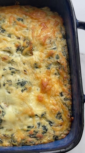 Spinach and artichoke dip? Or spinach and artichoke and GARLIC dip? You decide. [📸: @Lisa Brown] #betterthanbouillon