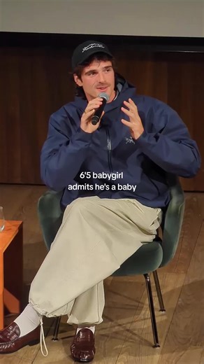 So this was actually a top tier Q&A. Jacob Elordi is highly eloquent and so passionate about his craft but apparently this is the only video I took so enjoy huns xx (sorry Jacob) #jacobelordi #frankenstein