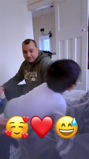 Denis🥰🧸Ibrahim❤️😘 (@dnise35)’s videos with Originalton - alien_official 👽