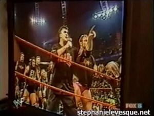 stephanie mcmahon backstage smackdown 11.15.01.