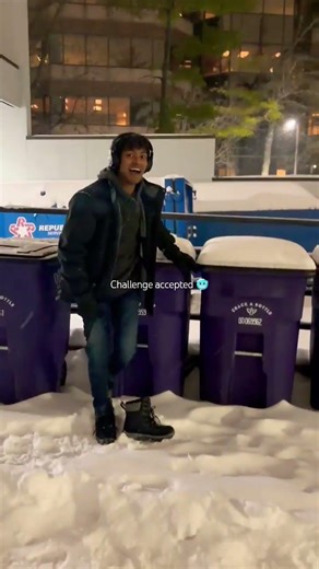 Naked feet on snow Challenge 🥶 #fyp #snowfall #challenge #shorts