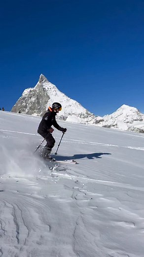 7.5K views · 180 reactions | Contact for more information, beginner powder skiing lesson #zermatt #Switzerland #skiing #powder | Snowsport sessions. | Facebook