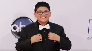 114K views · 963 reactions | Rico Rodriguez is a modern man. Check out his unrecognizable look! bit.ly/4hZzxxV | E! News | Facebook
