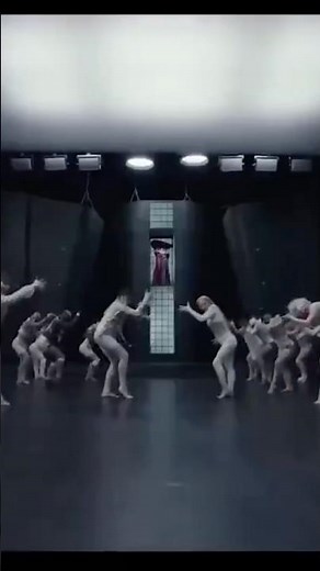 post-production process behind Lady Gaga’s iconic “Abracadabra” music video