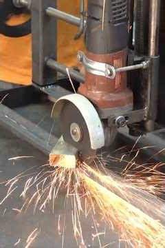 The Metal Cutting Trick Most DIYers Don't Know #metalworking #tips #shorts