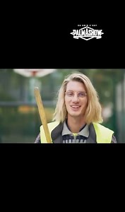 16 reactions | Si si c'est Miss France. Ce soir c'est Palmashow, mercredi soir sur TMC et MYTF1. | TMC | Facebook