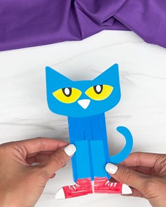 9.6K views · 29 reactions | Kids love Pete the Cat, so they'll have lots of fun making this cute craft! See it  | Simple Everyday Mom | Facebook