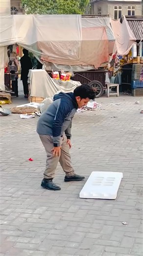 1K views | Funny Gum prank  #prank #funny #funnyreelsvideo #funnyprank #funnyreels #usa #newyork | Tipu Pranks | Facebook