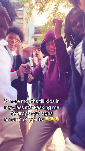 Hilarious NYC Basketball Antics and Class Expectations